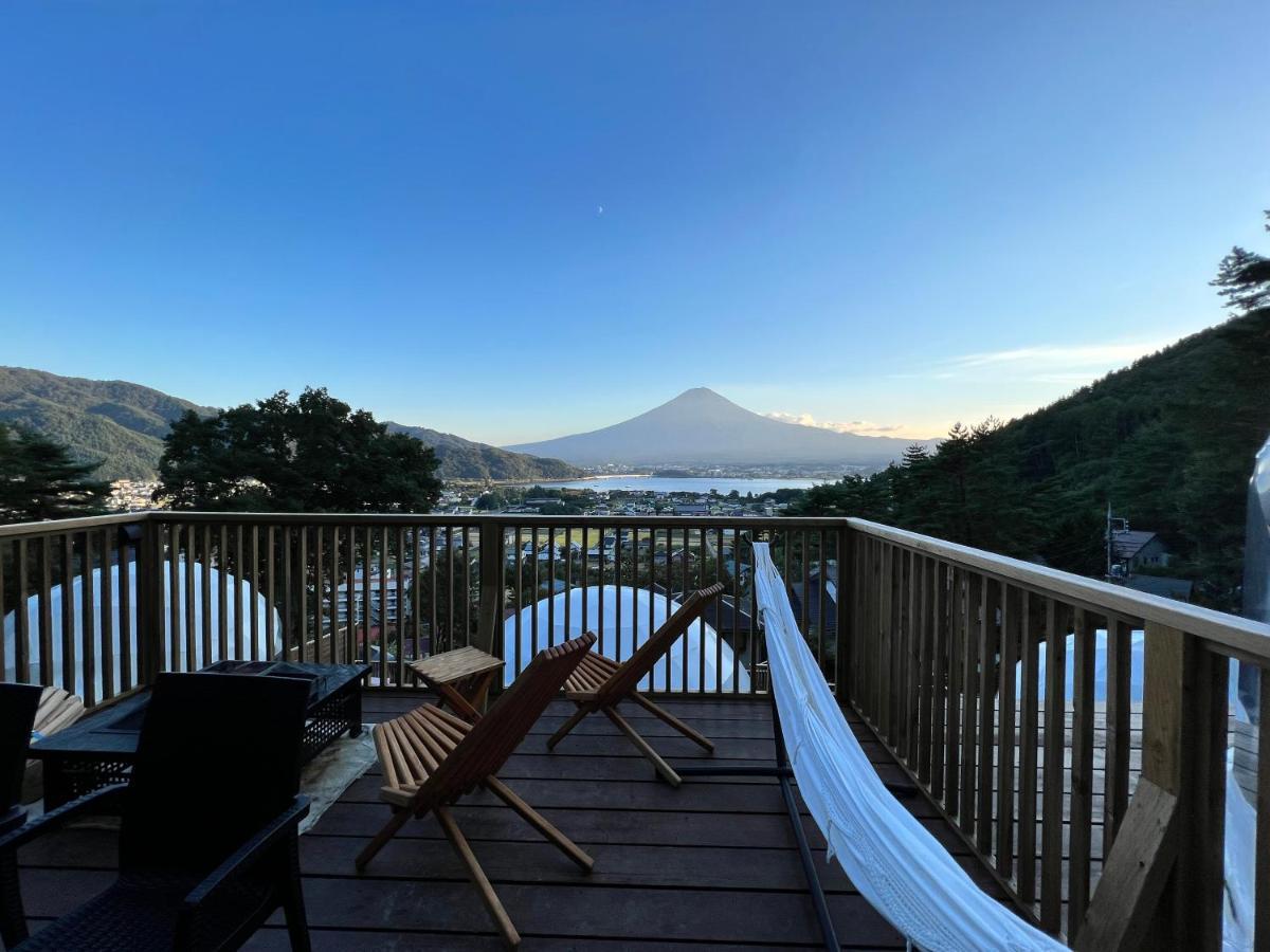 Mt.Fujiグランピングテラス　嶺乃華 Hotell Fujikawaguchiko Exteriör bild