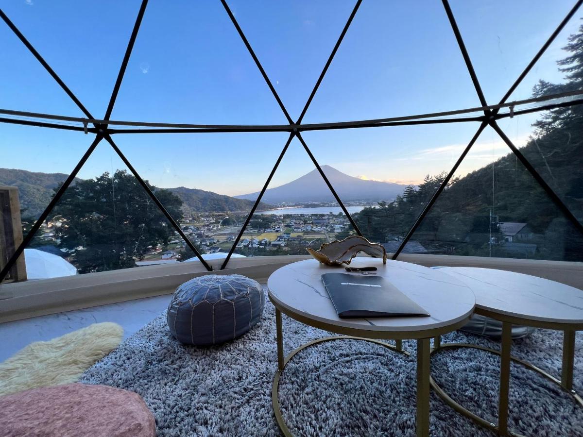 Mt.Fujiグランピングテラス　嶺乃華 Hotell Fujikawaguchiko Exteriör bild