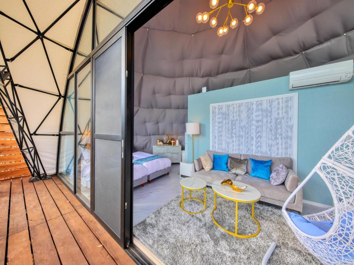 Mt.Fujiグランピングテラス　嶺乃華 Hotell Fujikawaguchiko Exteriör bild